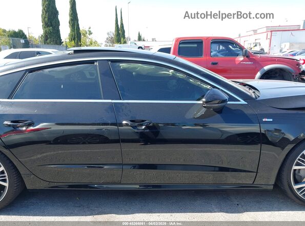 WAUV2AF20KN026745 2019 AUDI A7 Черный Вид задней части салона