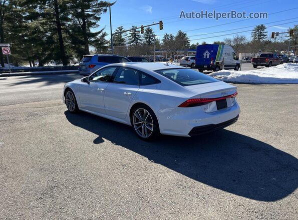 WAUVPBF22MN083202 2021 AUDI A7 White 