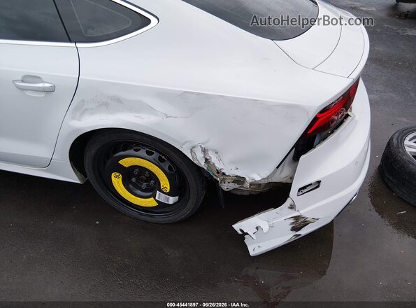 WAUW2AFC6HN103608 2017 AUDI A7 White Front view