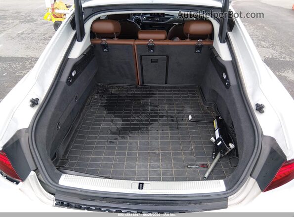 WAUW2AFC6HN103608 2017 AUDI A7 White 