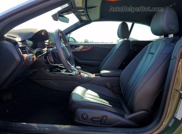 WAUWAGF54NN004577 2022 AUDI A5 Green Вид салону спереду