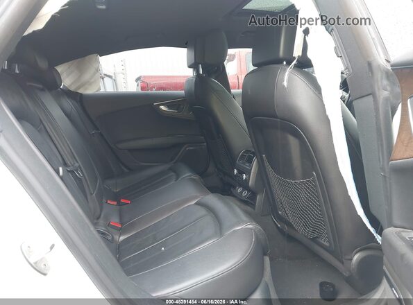 WAUWGAFC8GN034081 2016 AUDI A7 White Widok naklejki z numerem VIN