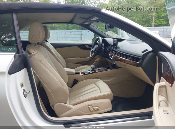 WAUWNGF55KN009528 2019 AUDI A5 White Front interior view