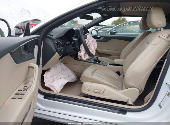 WAUWNGF56JN017913 2018 AUDI A5 White წინა სალონის ხედი