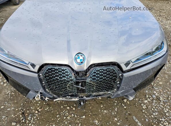 WB523CF00RCP93381 2024 BMW IX Gray Вид підкапотного простору