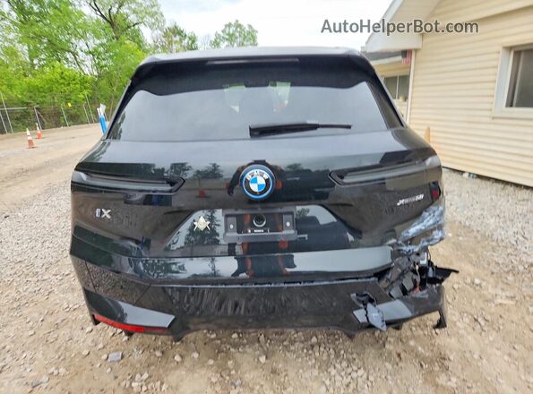 WB523CF04RCR71180 2024 BMW IX Black 