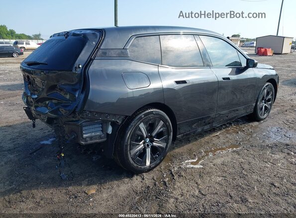 WB523CF04SCS15712 2025 BMW IX Black Rear right