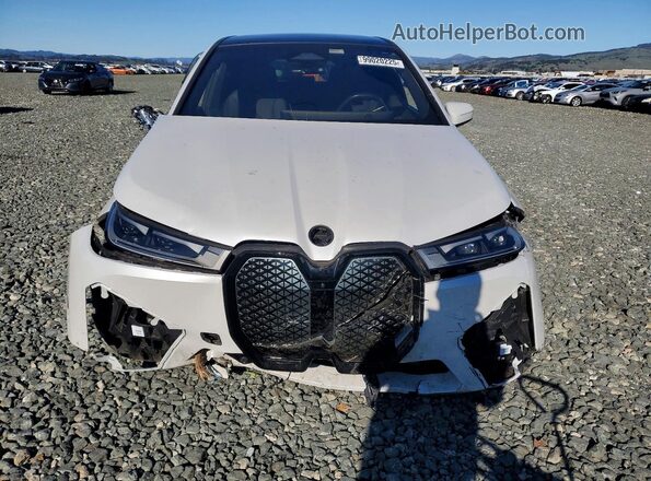 WB523CF05RCP66614 2024 BMW IX White 