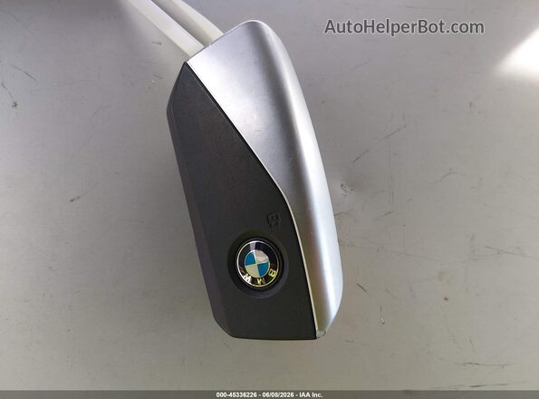 WB523CF06RCR48869 2024 BMW IX Black Вид панелі приладів