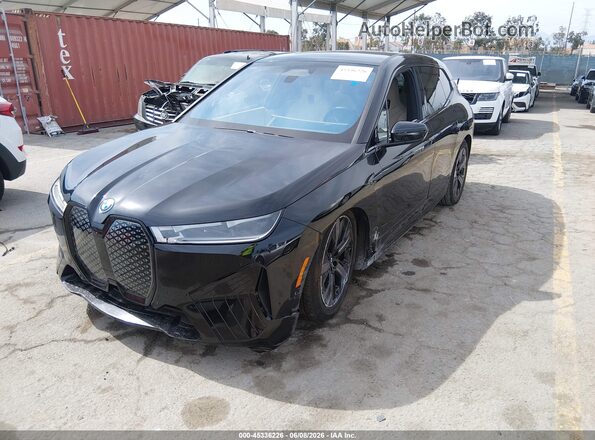 WB523CF06RCR48869 2024 BMW IX Black Передня ліва чверть