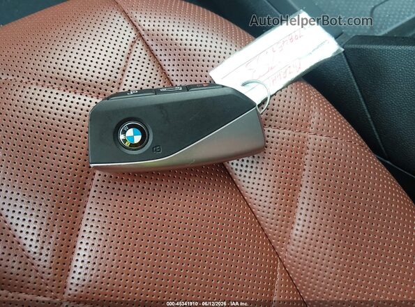 WB523CF06SCU18407 2025 BMW IX Black Dashboard view