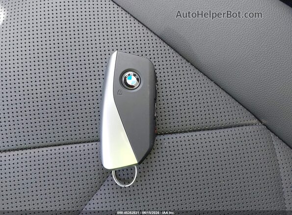 WB523CF07RCR91990 2024 BMW IX Black Dashboard view
