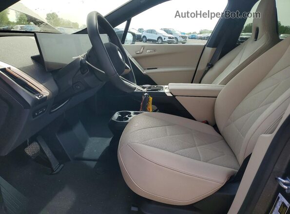 WB523CF08RCR09278 2024 BMW IX Black Widok wnętrza z przodu