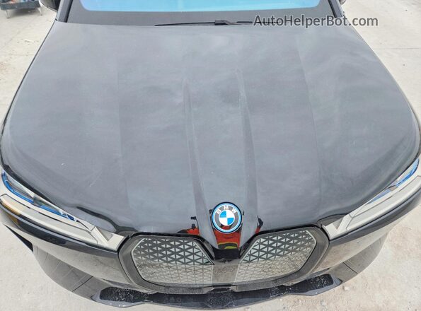 WB533CF00SCT39190 2025 BMW IX Black ძრავის განყოფილების ხედი