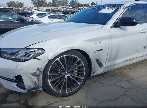 WBA13AG09PCL38347 2023 BMW 5 SERIES White წინა ხედი