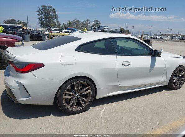 WBA13AR01MCG27461 2021 BMW M4 White სალონის 360-გრადუსიანი ხედი