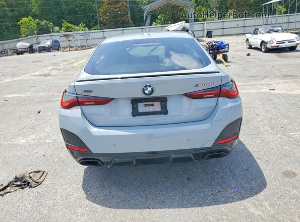 WBA13AW04RFR22612 2024 BMW M4 Gray Widok z tyłu