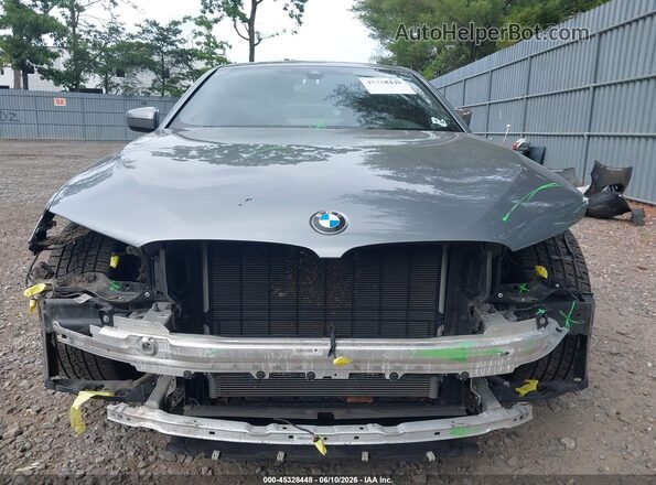 WBA13BJ03PCN10290 2023 BMW 5 SERIES Серый Вид задней части салона