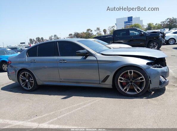 WBA13BK03PCN80581 2023 BMW M5 Gray სალონის 360-გრადუსიანი ხედი