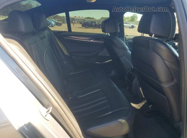 WBA13BK0XMCG13736 2021 BMW M5 Gray უკანა სავარძლების ხედი