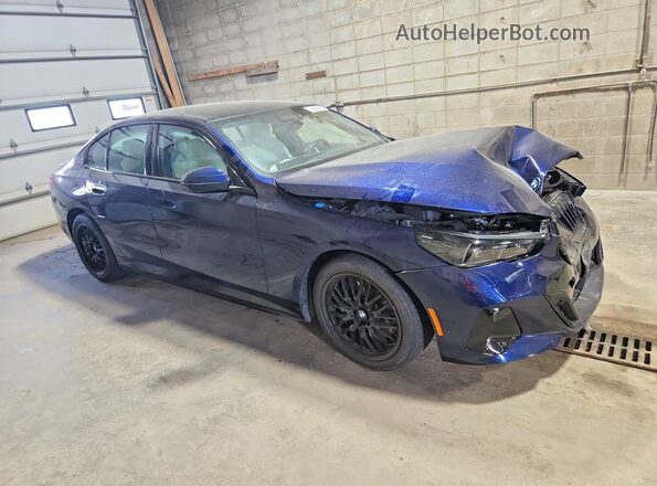 WBA13FK00TCW71521 2026 BMW 5 SERIES Blue წინა მარჯვენა