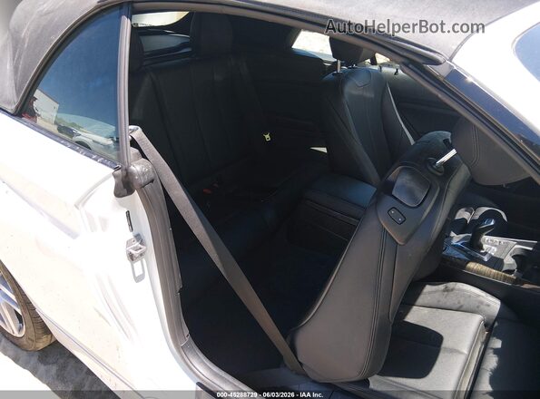 WBA1K9C56GV710363 2016 BMW 2 SERIES White VIN კოდის სტიკერის ხედი