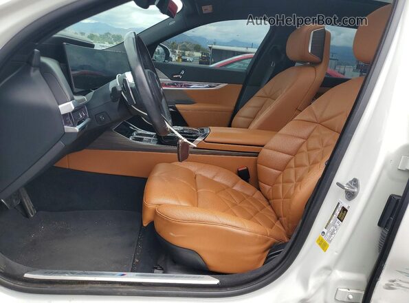 WBA23EH06PCM51408 2023 BMW 7 SERIES White Front interior view
