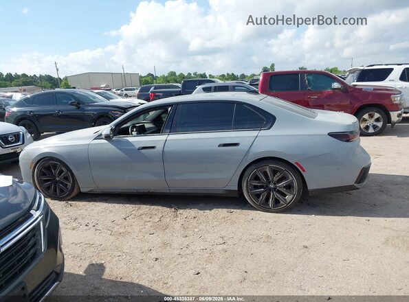 WBA23EH08PCM54262 2023 BMW 7 SERIES Gray Widok wnętrza 360 stopni