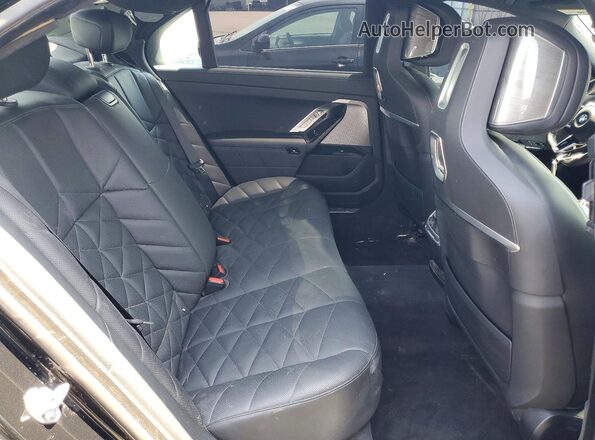 WBA23EH0XPCN13313 2023 BMW 7 SERIES Black Vista de los asientos traseros
