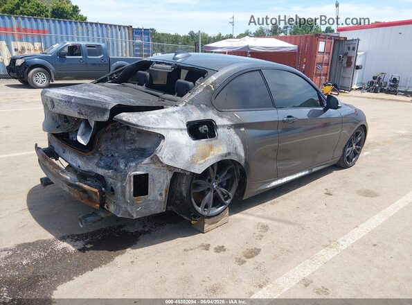 WBA2G1C55HV638774 2017 BMW M2 Серый Задняя правая четверть
