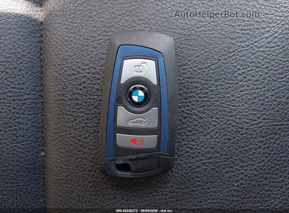 WBA2J7C50JVB28684 2018 BMW M2 White Առջևի վահանակի տեսք