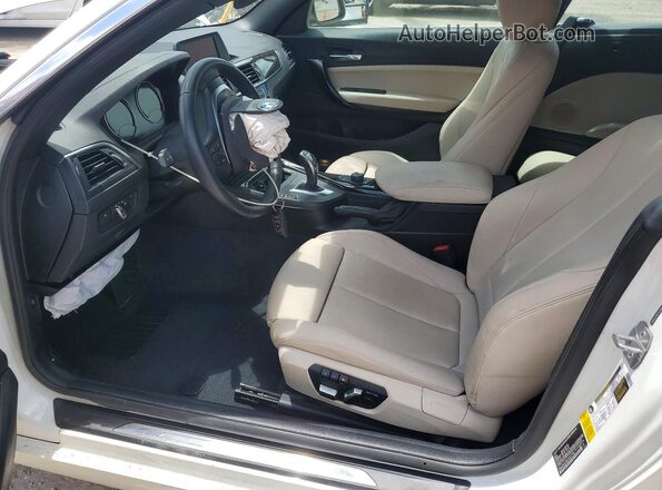 WBA2M7C58JVD51790 2018 BMW OTHER White Front interior view