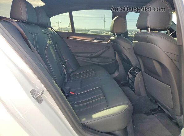 WBA33AG0XPCM01495 2023 BMW 5 SERIES White Вид задніх сидінь