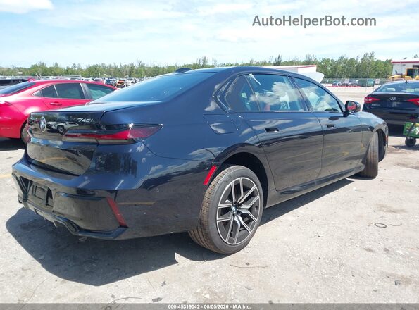 WBA33EH04TCX69560 2026 BMW 7 SERIES Black 