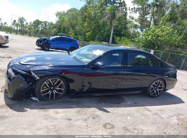 WBA33EH04TCX69560 2026 BMW 7 SERIES Black 