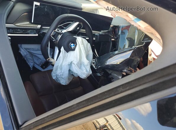 WBA33EH08SCV55251 2025 BMW 7 SERIES Gray Vista del salpicadero