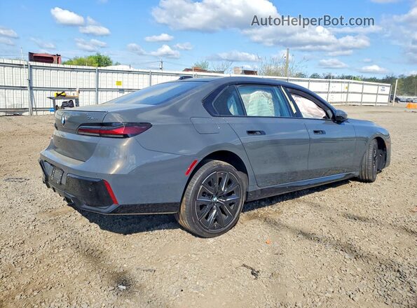 WBA33EH08SCV55251 2025 BMW 7 SERIES Gray Trasero derecho