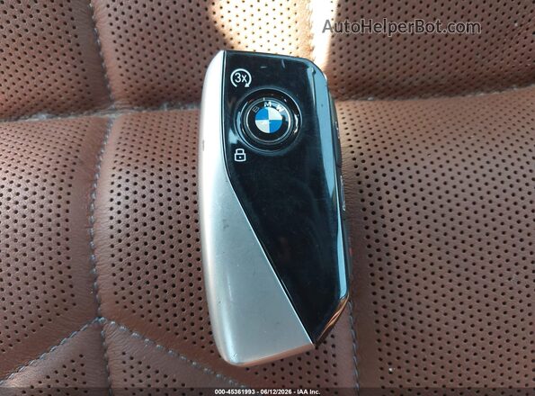 WBA33EJ03TCV99492 2026 BMW 7 SERIES Black Vista del salpicadero