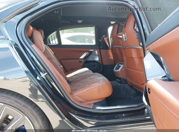 WBA33EJ03TCV99492 2026 BMW 7 SERIES Black Vista de la etiqueta del VIN