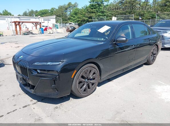 WBA33EJ03TCV99492 2026 BMW 7 SERIES Black Vista tres cuartos delantera izquierda