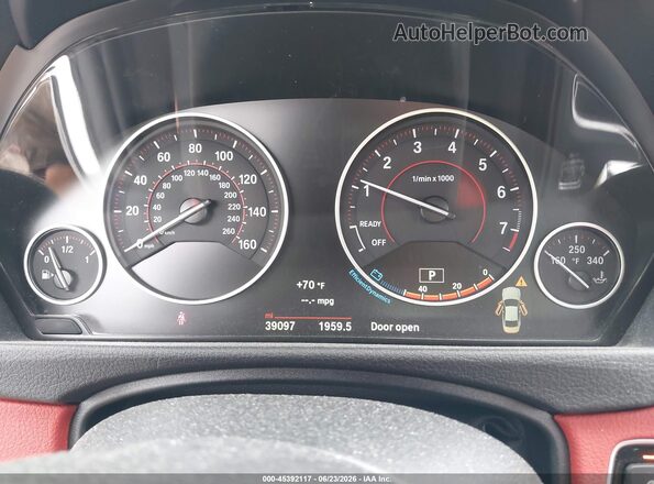 WBA3R5C57GK374155 2016 BMW OTHER White უკანა სავარძლების ხედი