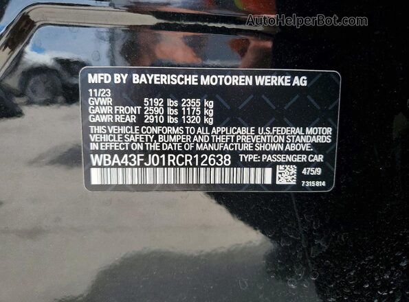 WBA43FJ01RCR12638 2024 BMW 5 SERIES Black Շարժիչի բաժամունքի տեսք