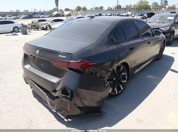 WBA43FJ01TCW22729 2026 BMW 5 SERIES Black Հետևի աջ