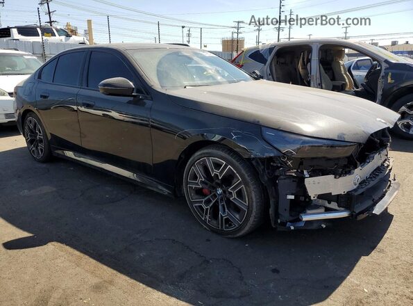 WBA43FJ03RCR61937 2024 BMW 5 SERIES Black Передня права чверть