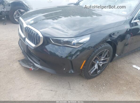 WBA43FJ03TCV59794 2026 BMW 5 SERIES Black Դիմացի տեսք