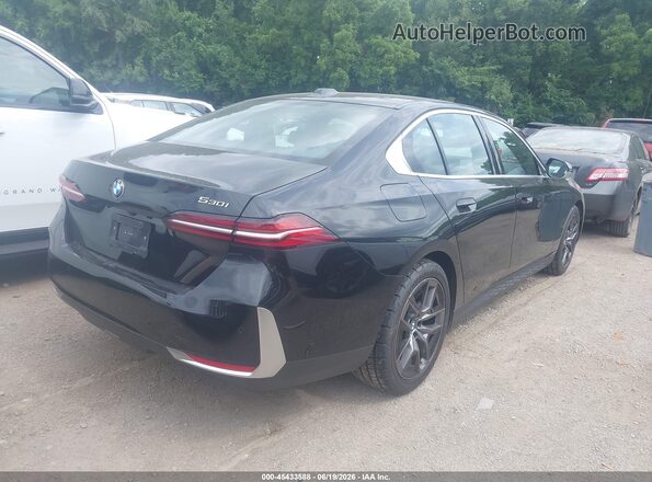 WBA43FJ03TCV59794 2026 BMW 5 SERIES Black Հետևի աջ