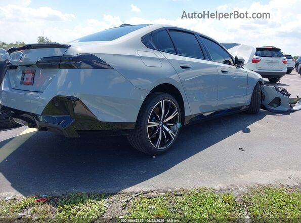 WBA43FJ0XSCU14332 2025 BMW 5 SERIES Серый Задняя правая четверть
