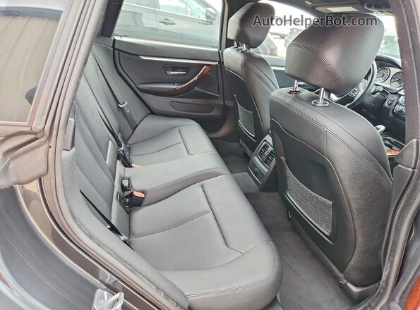 WBA4J1C56JBM09960 2018 BMW 4 SERIES Gray Rear seats view