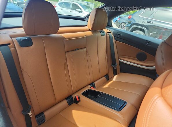 WBA4U9C39H5H64332 2017 BMW 4 SERIES Blue Вид щитка приладів