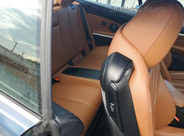 WBA4U9C55H5D43953 2017 BMW 4 SERIES Синий Вид задних сидений
